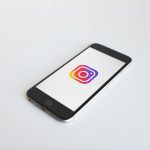 Como Compartilhar Reels nos Stories do Instagram?